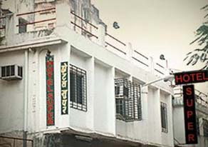 Super Hotel